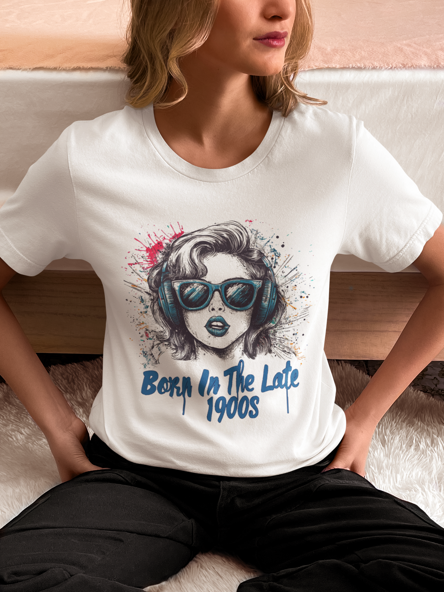 Born In The Late 1900s Girl Unisex Tee