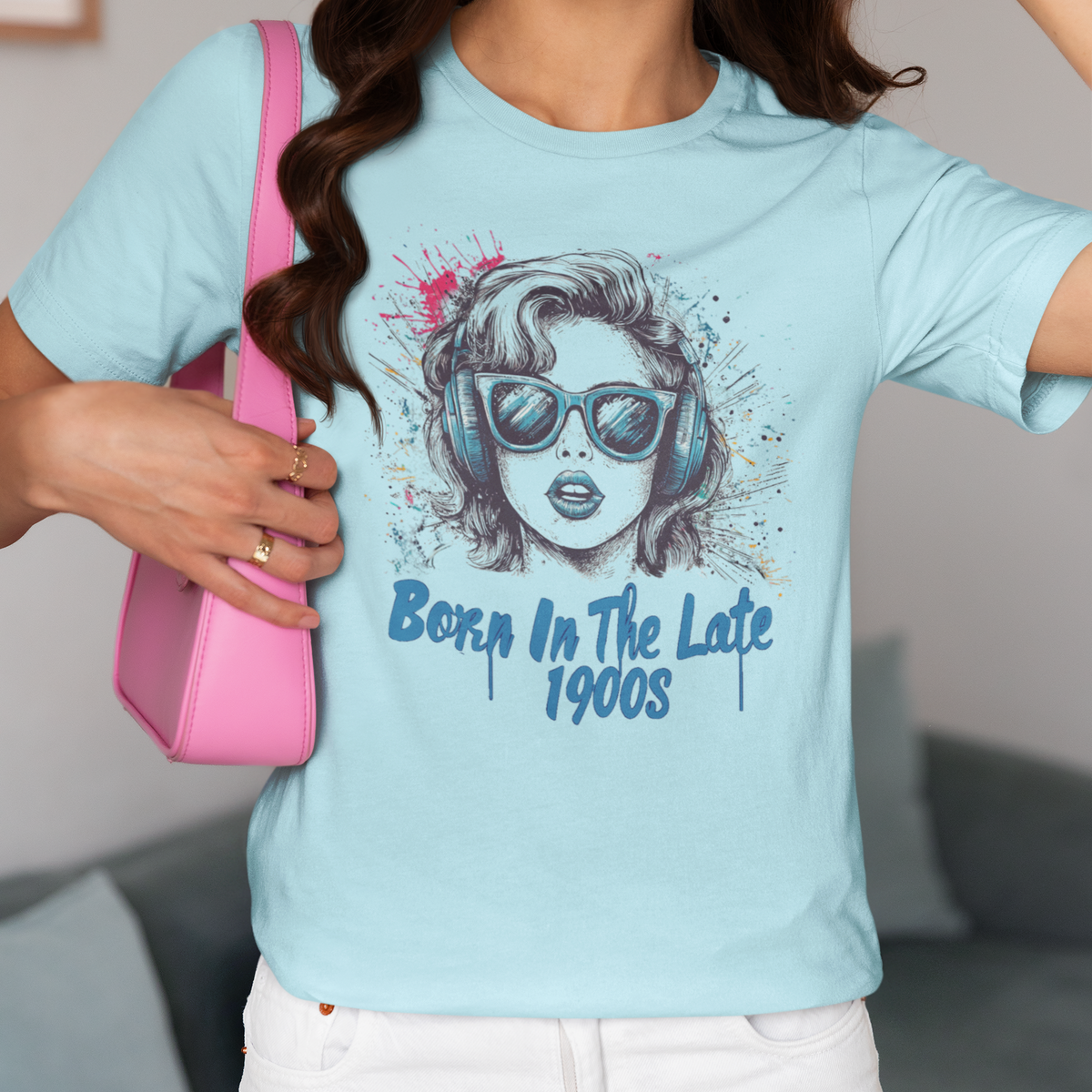 Born In The Late 1900s Girl Unisex Tee